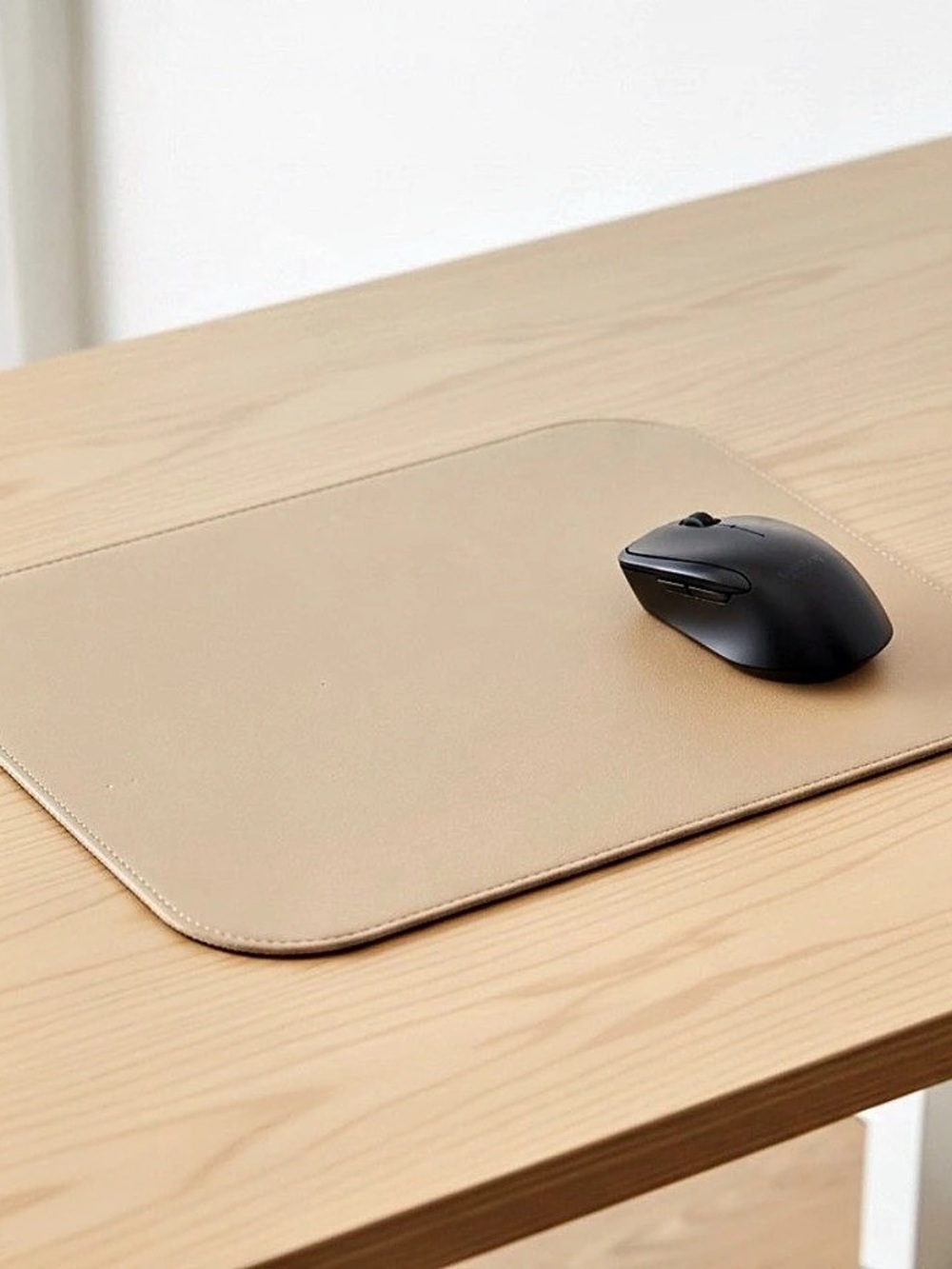 Cork Desk Mouse Pad in Brown Like New